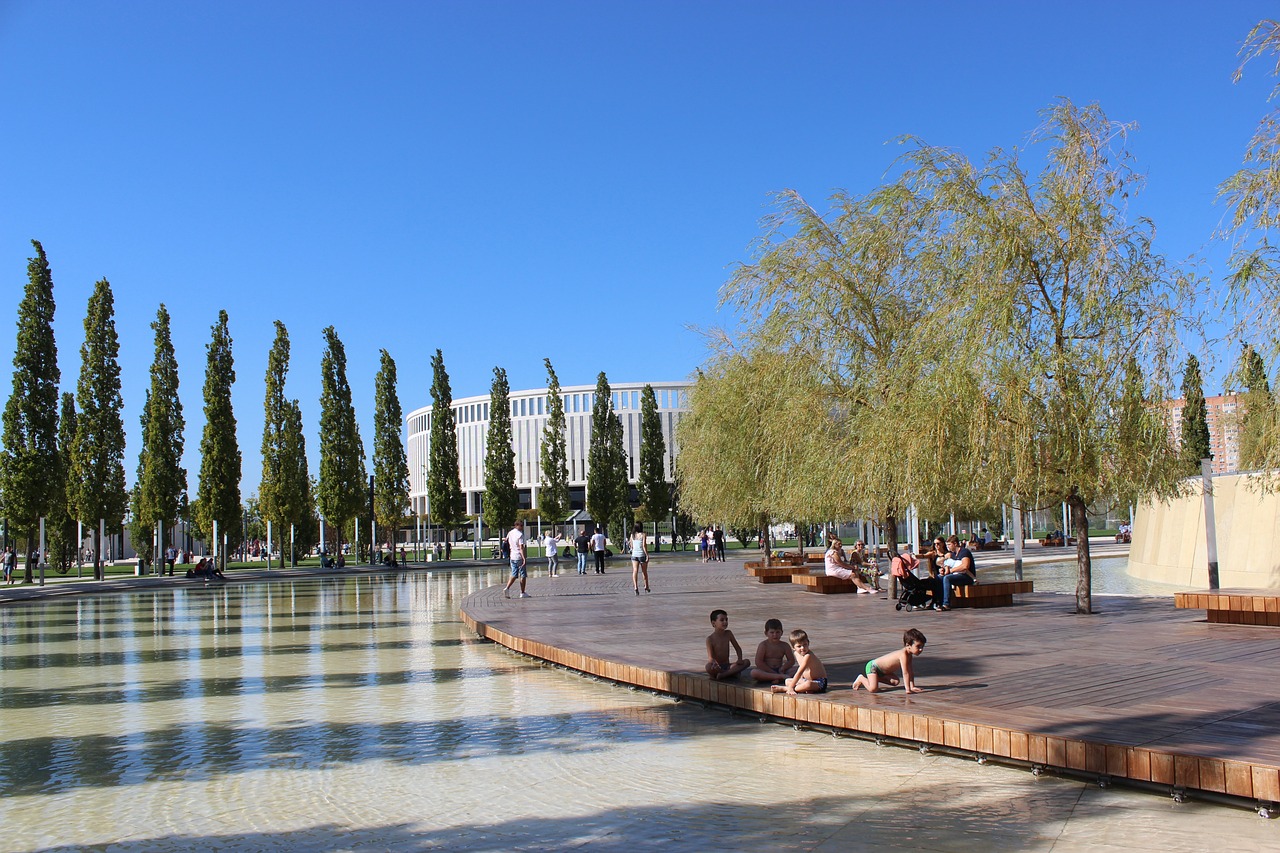 会首次在正 会首次在正