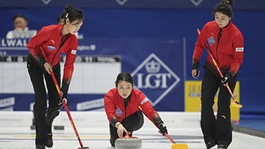 不敌恒大足 不敌恒大足